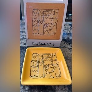 Kitty 🐈 🐈‍⬛ Trinket Dish by Cat Lady Box.